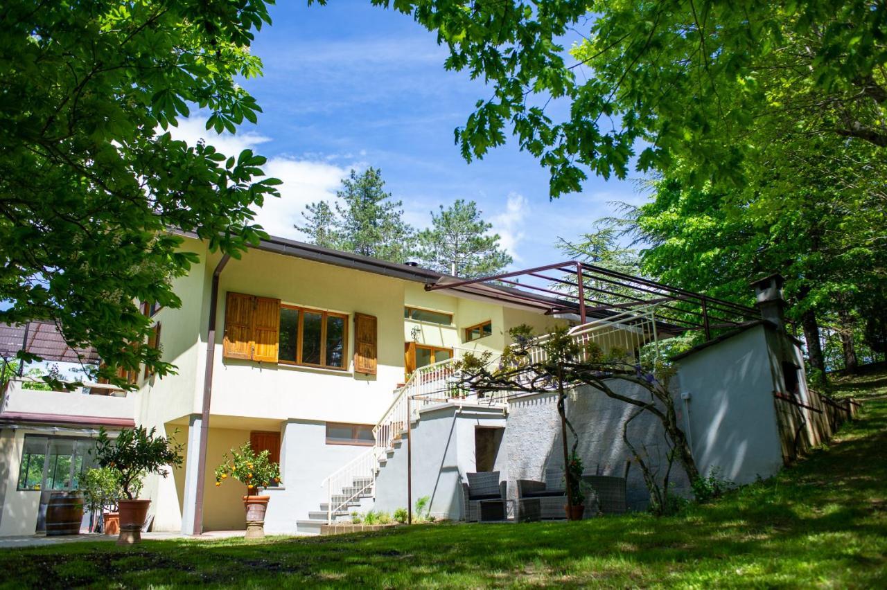 Villa Giuliana B&B Scarperia Bagian luar foto